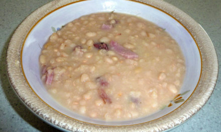 Deftige Bohnensuppe für kalte Wintertage