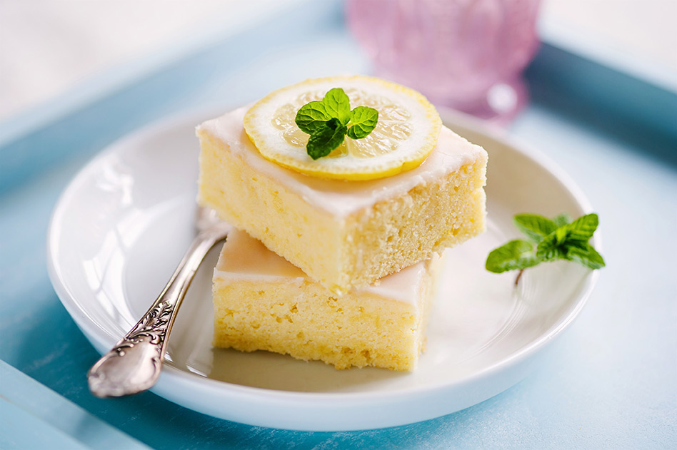 Zitronen-Buttermilch Kuchen vom Blech