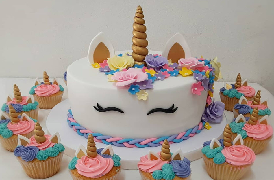 Einhorn Torte – Das Highlight auf jeder Prinzessinen-Party