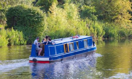 Ferien auf dem Hausboot – Erholung auf dem Wasser