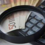 Spartipps, die wirklich funktionieren: Wie kann man im Alltag Geld sparen?