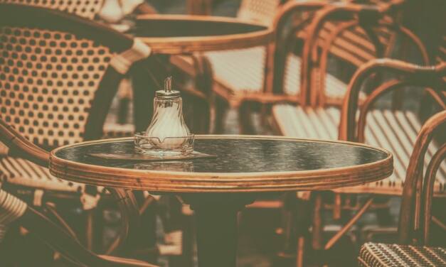 Wertvolle Tipps – um die passenden Stühle und Tische für Ihre Gastronomie zu finden